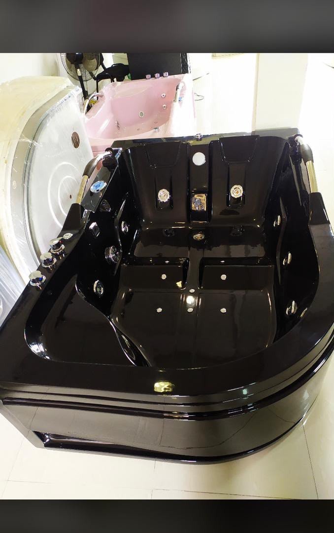 Corner Double Seater Whirlpool Jacuzzi Bathtub